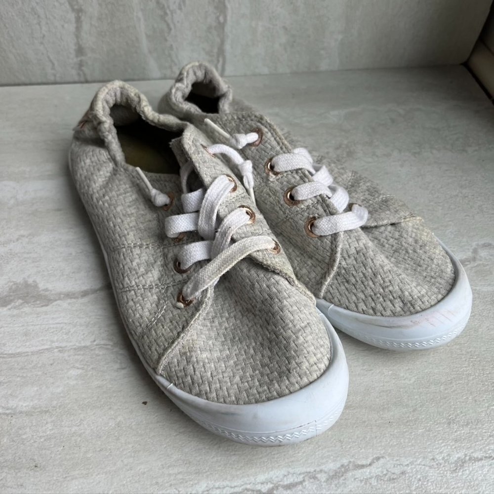 ** Tommy bahama womens flat shoes memory foam grey 9